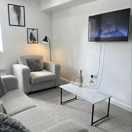 2 Bed Apartment In Bham City Centre W Parking Birmingham Exterior photo